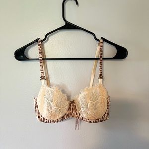 Dream Angels Push Up Bra : Size 32D
